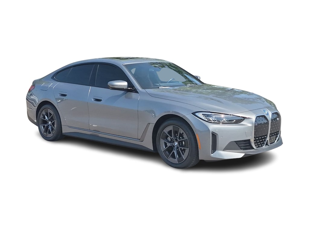 Thumbnail: 2023 BMW i4 - 19