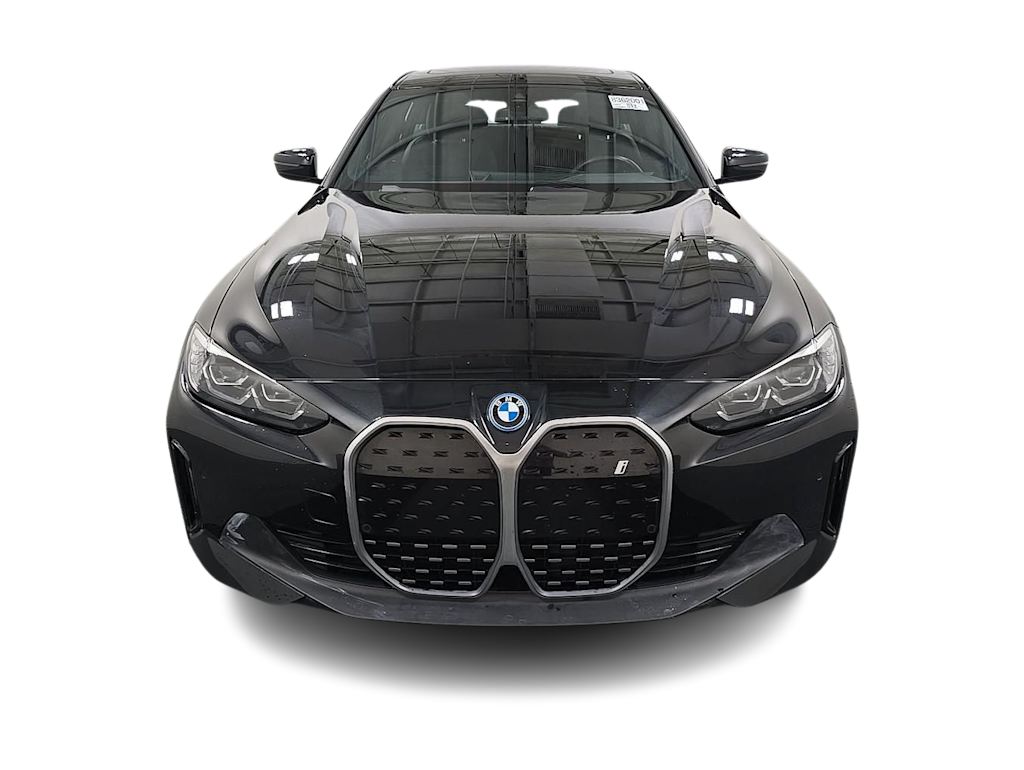 Thumbnail: 2023 BMW i4 - 5