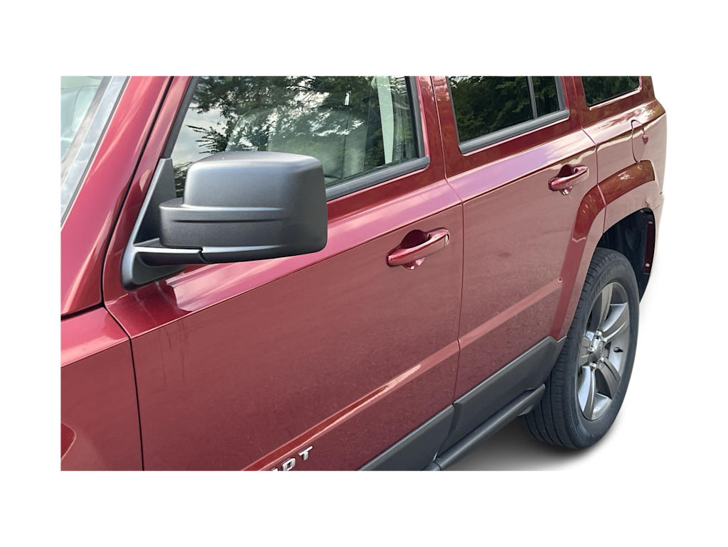 Thumbnail: 2015 Jeep Patriot - 24