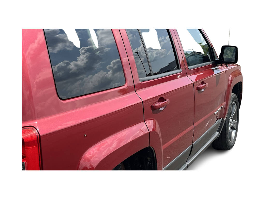 Thumbnail: 2015 Jeep Patriot - 27