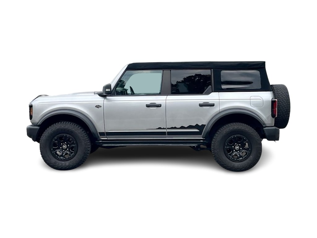 Thumbnail: 2022 Ford Bronco - 3