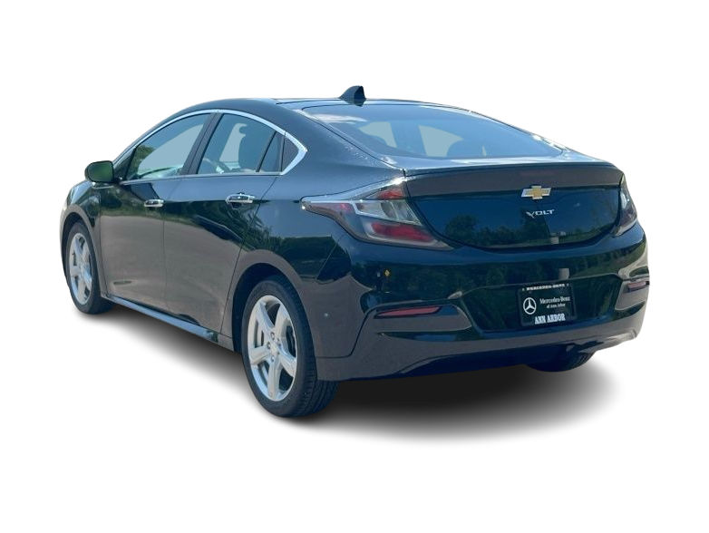 Thumbnail: 2017 Chevrolet Volt - 4