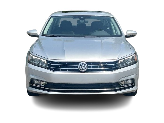 Thumbnail: 2017 Volkswagen Passat - 6