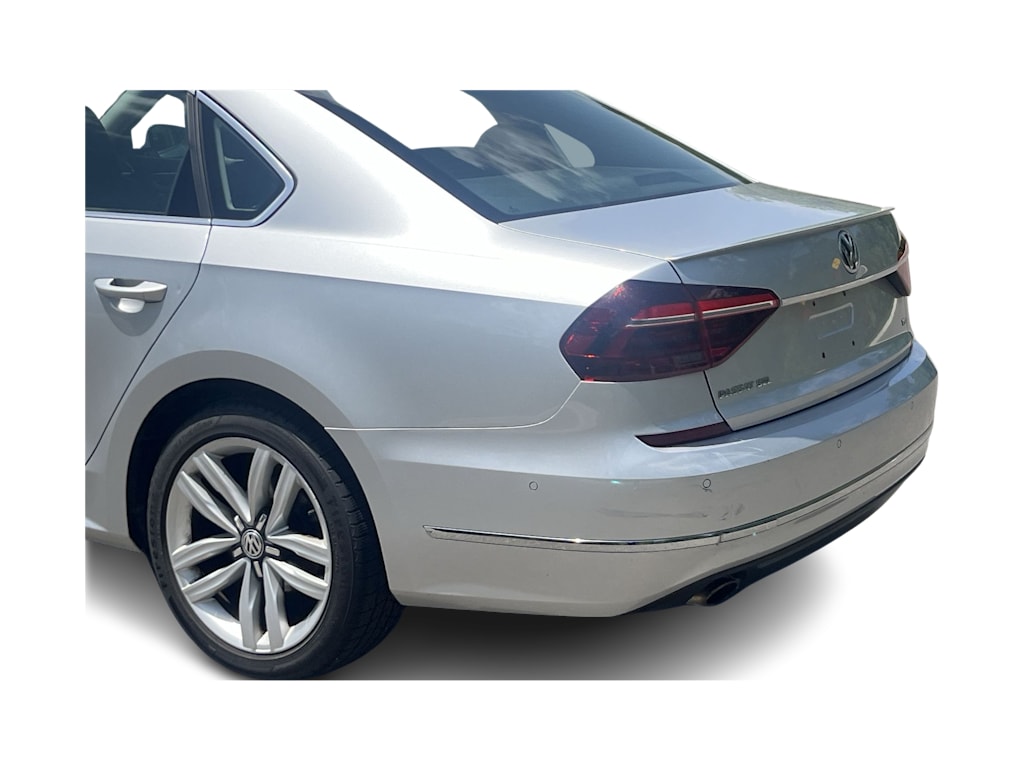 Thumbnail: 2017 Volkswagen Passat - 54