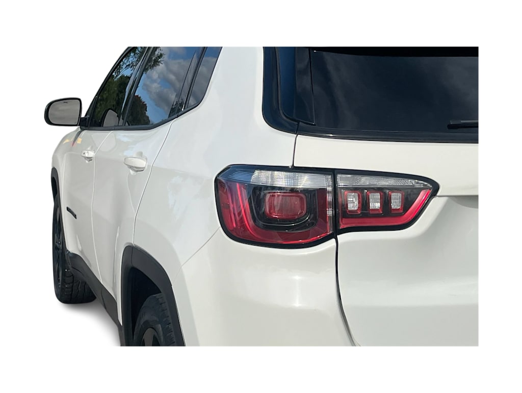 Thumbnail: 2018 Jeep Compass - 28