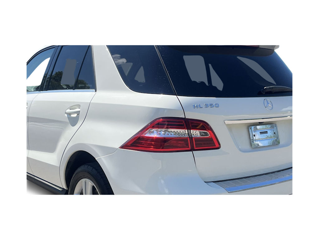 Thumbnail: 2012 Mercedes-Benz M-Class - 27
