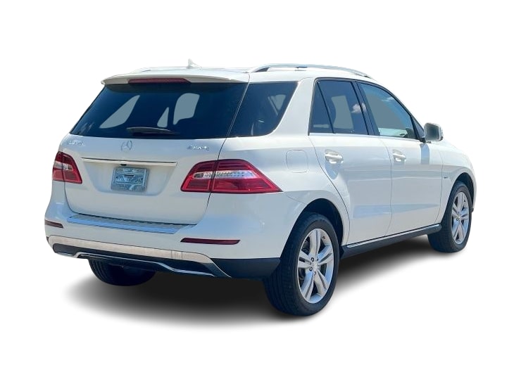 Thumbnail: 2012 Mercedes-Benz M-Class - 20
