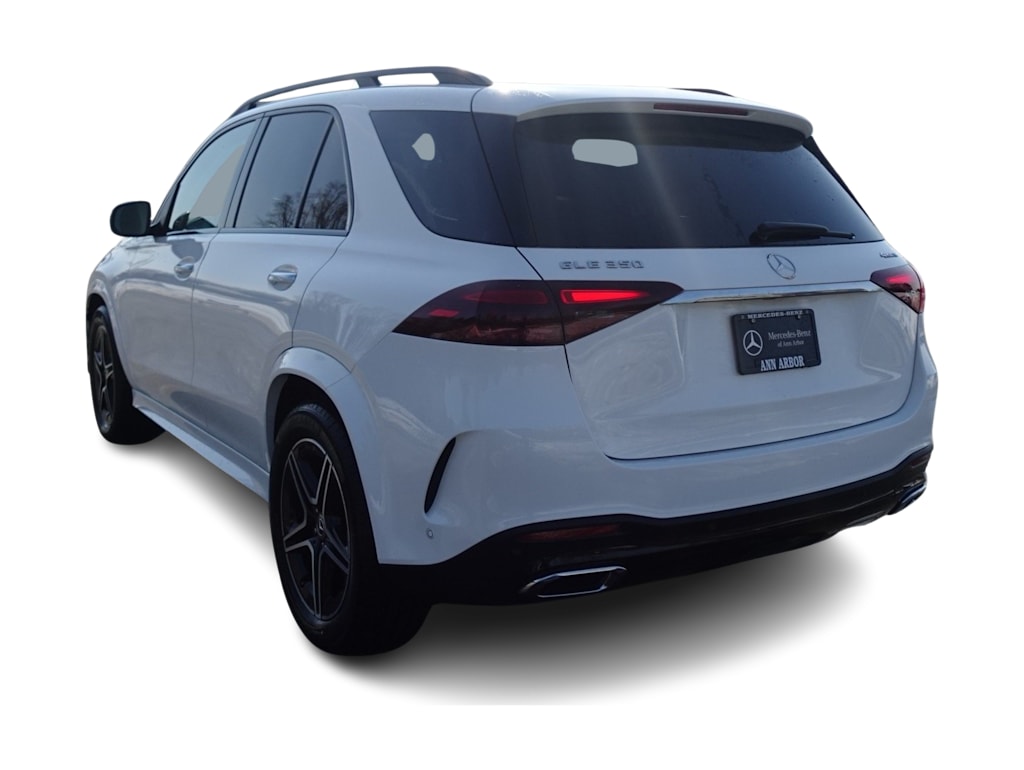 Thumbnail: 2026 Mercedes-Benz GLE - 3