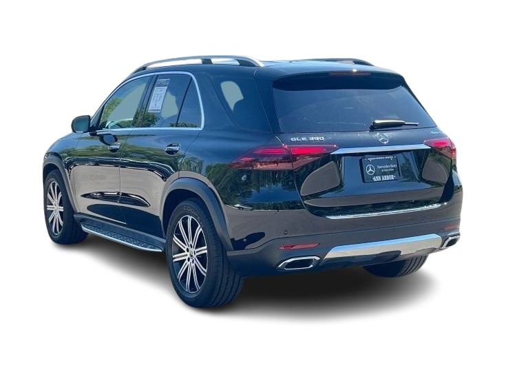 Thumbnail: 2026 Mercedes-Benz GLE - 4