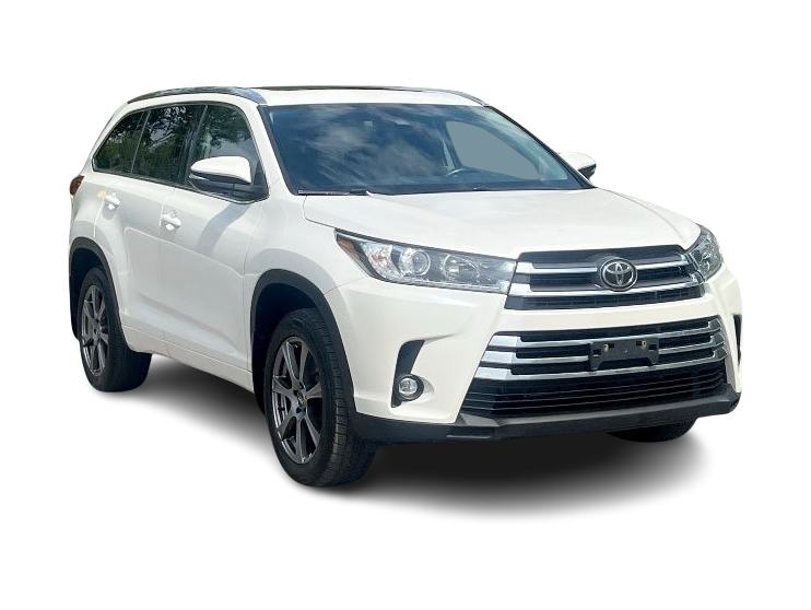 Thumbnail: 2019 Toyota Highlander - 22