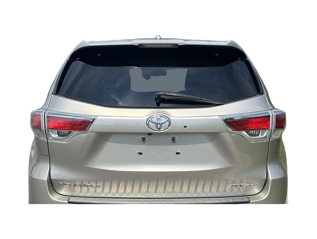 Thumbnail: 2016 Toyota Highlander - 29