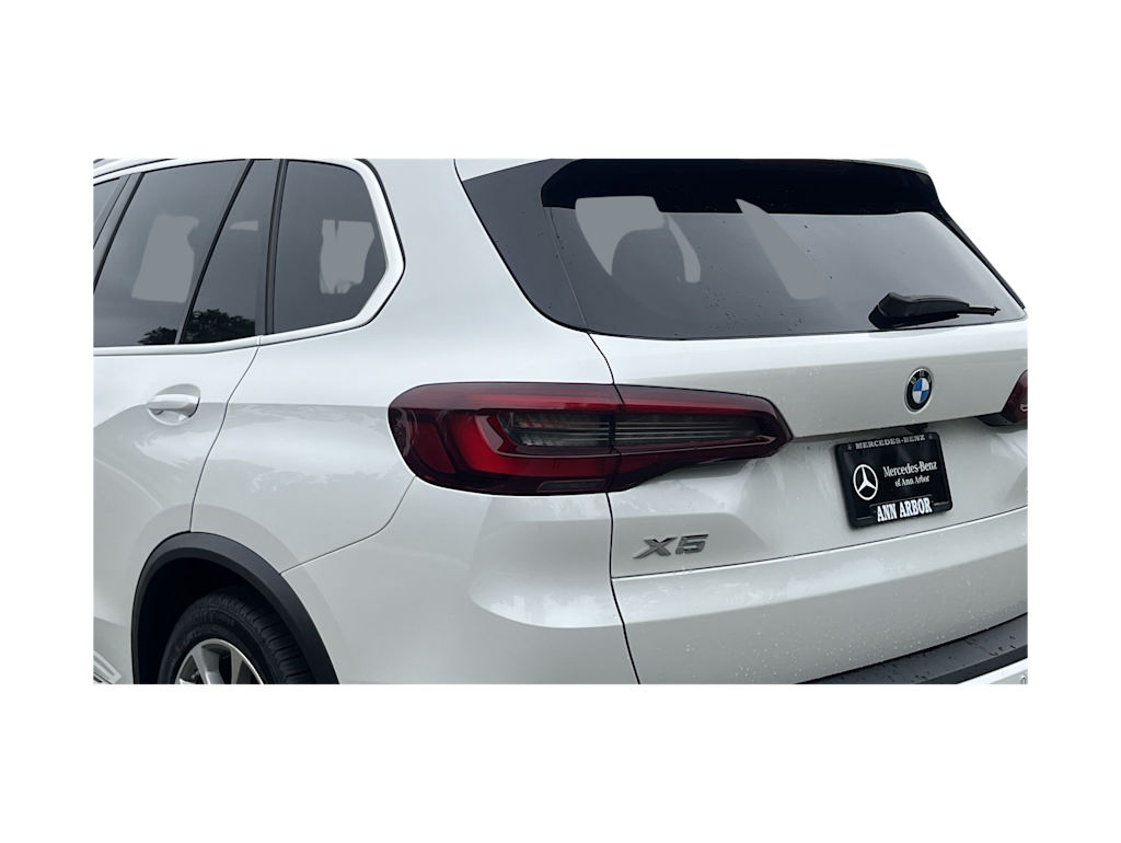 Thumbnail: 2023 BMW X5 - 29
