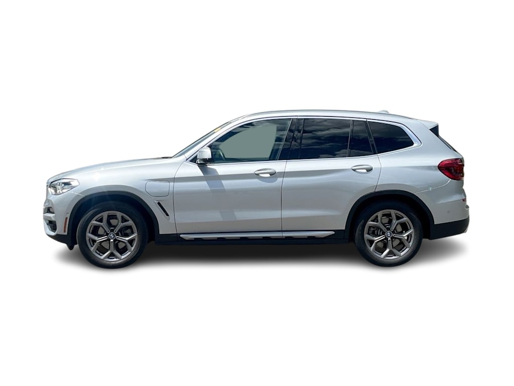 Thumbnail: 2021 BMW X3 - 3