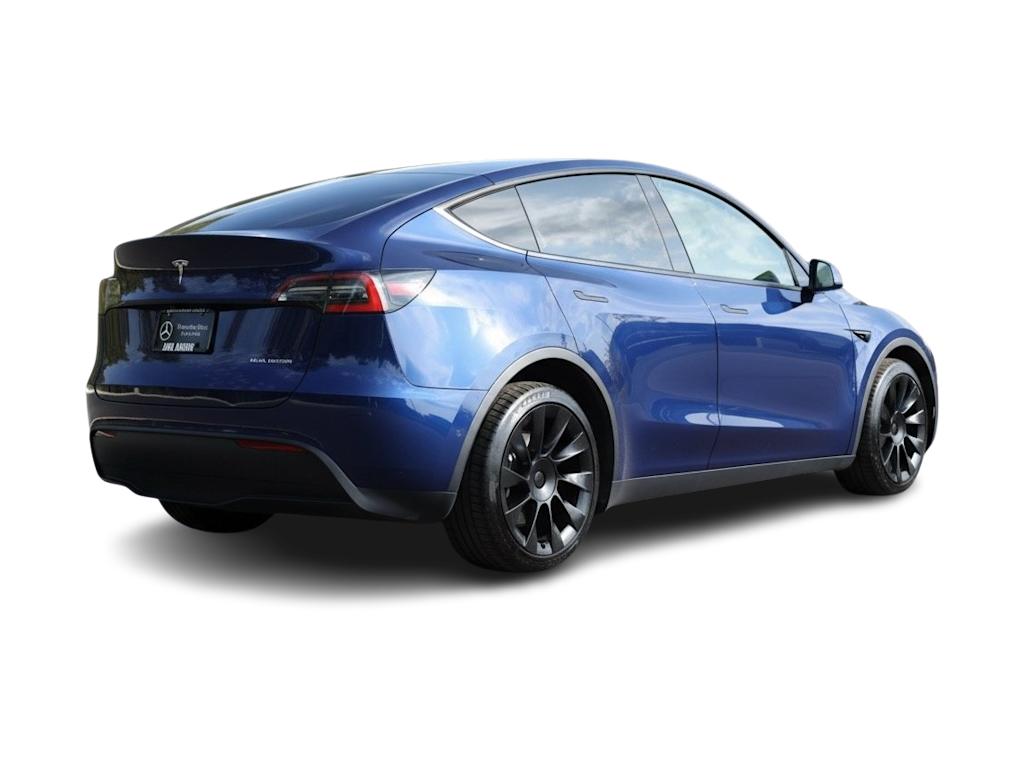 Thumbnail: 2021 Tesla Model Y - 18