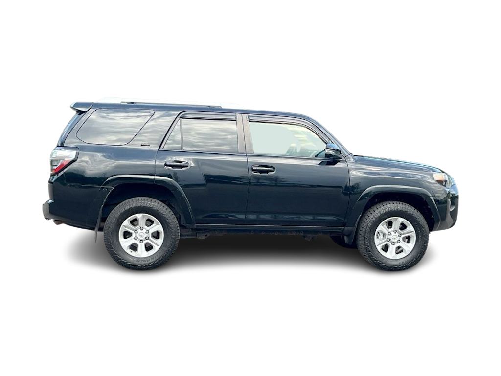 Thumbnail: 2015 Toyota 4Runner - 26