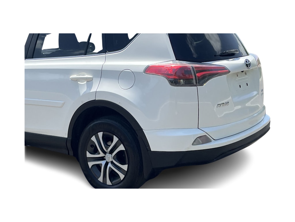 Thumbnail: 2017 Toyota RAV4 - 49