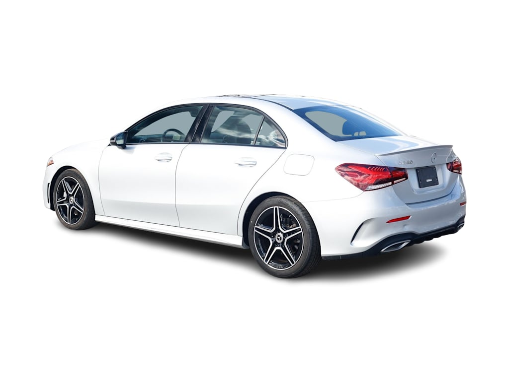 Thumbnail: 2022 Mercedes-Benz A-Class - 4