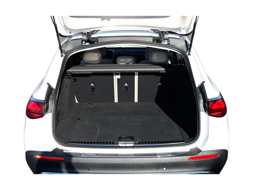 Thumbnail: 2025 Mercedes-Benz E-Class - 15