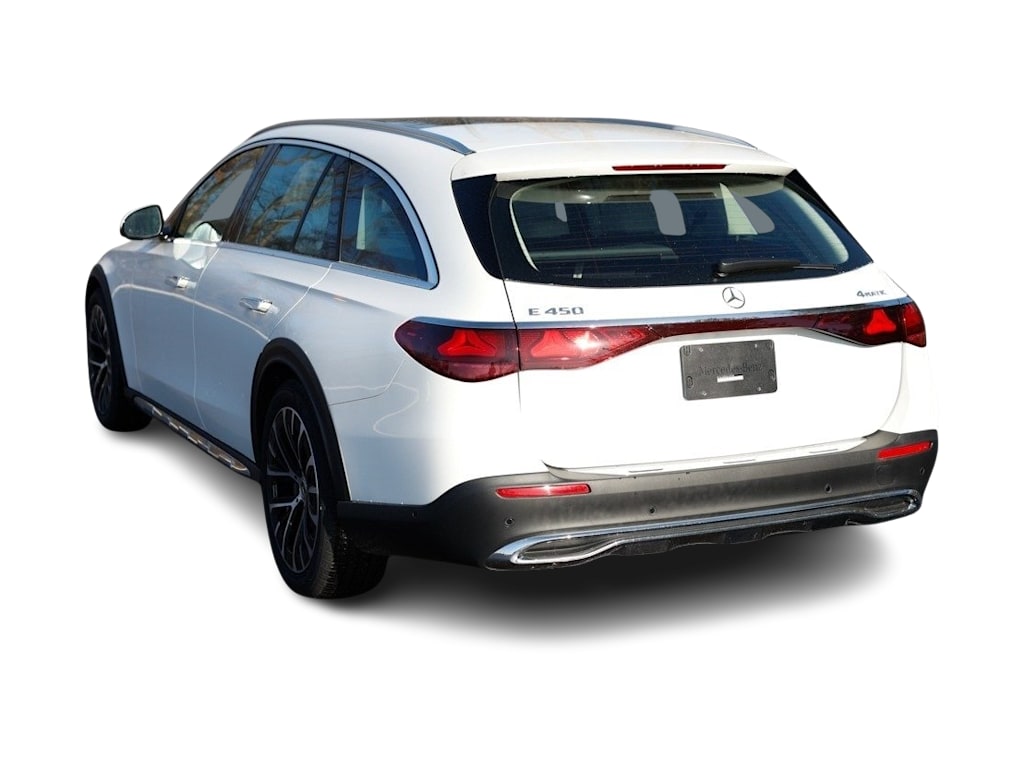 Thumbnail: 2025 Mercedes-Benz E-Class - 4