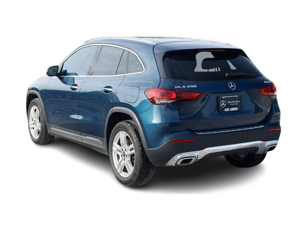 Thumbnail: 2022 Mercedes-Benz GLA - 4