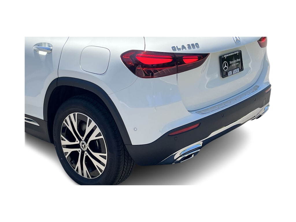 Thumbnail: 2026 Mercedes-Benz GLA - 54