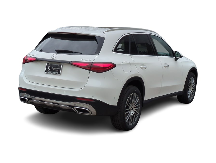 Thumbnail: 2025 Mercedes-Benz GLC - 22