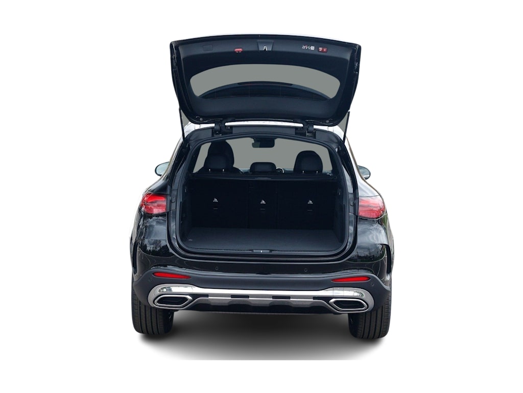 Thumbnail: 2026 Mercedes-Benz GLC - 26