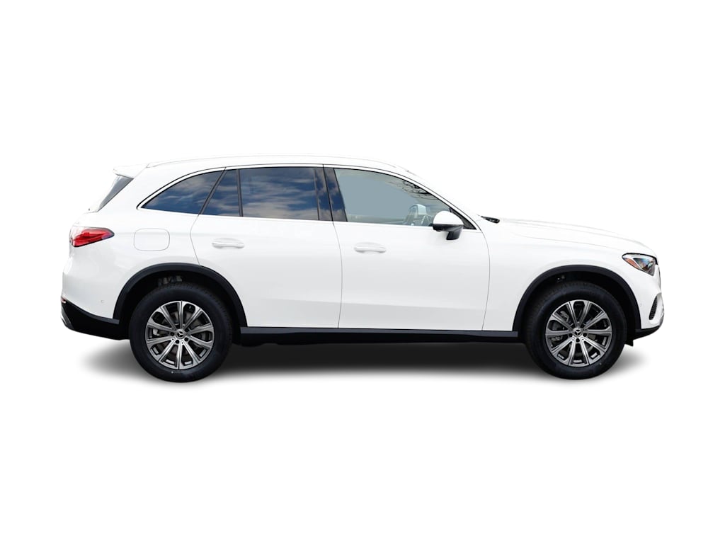 Thumbnail: 2026 Mercedes-Benz GLC - 18