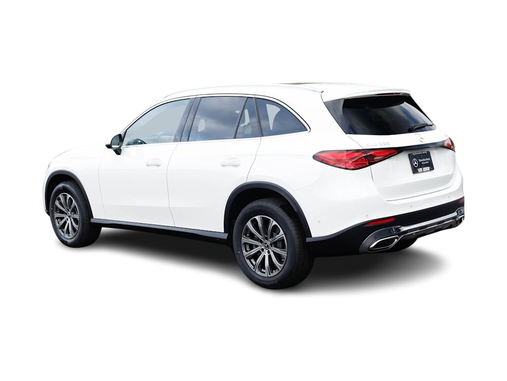 Thumbnail: 2026 Mercedes-Benz GLC - 4