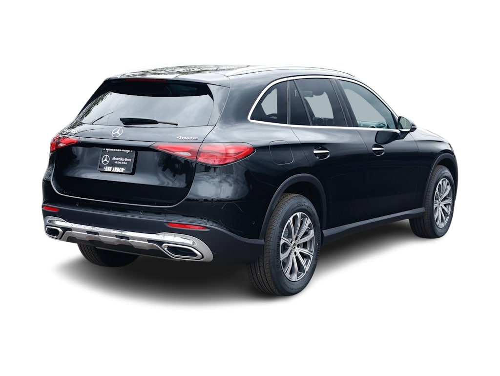Thumbnail: 2026 Mercedes-Benz GLC - 18