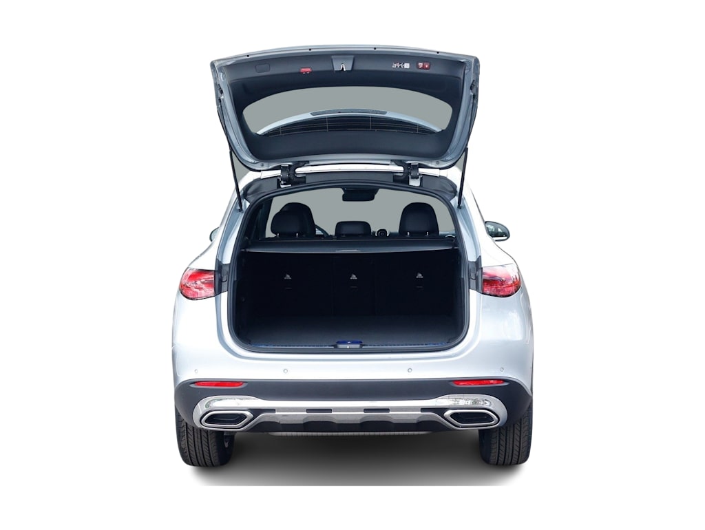 Thumbnail: 2026 Mercedes-Benz GLC - 15