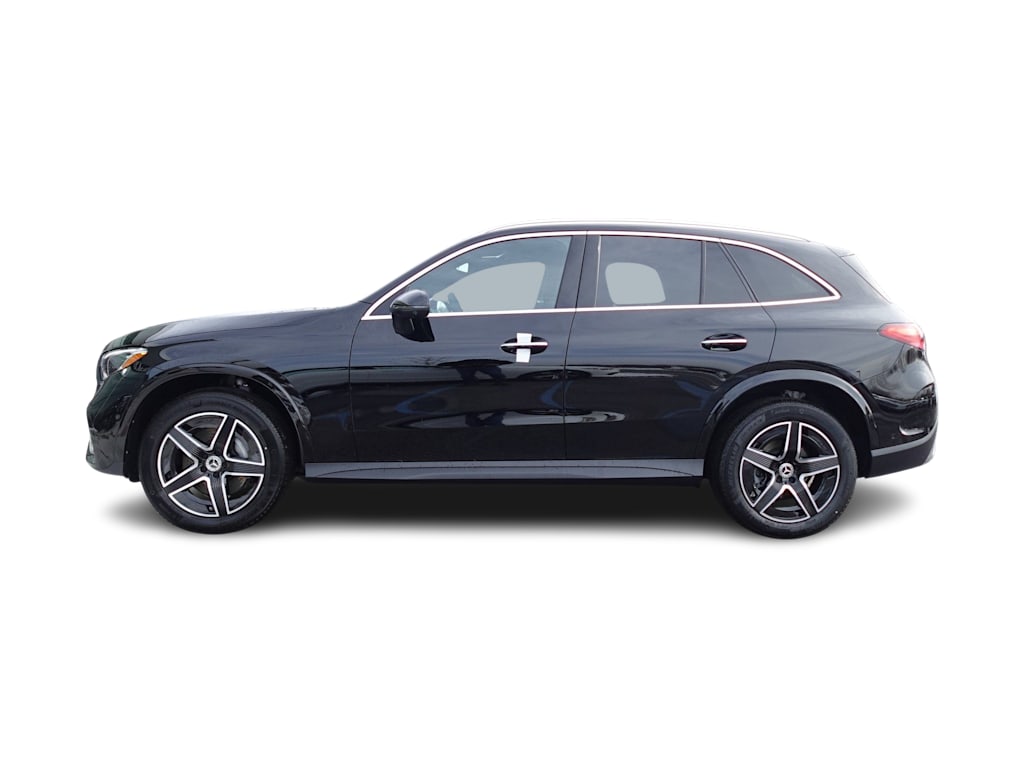 Thumbnail: 2026 Mercedes-Benz GLC - 3