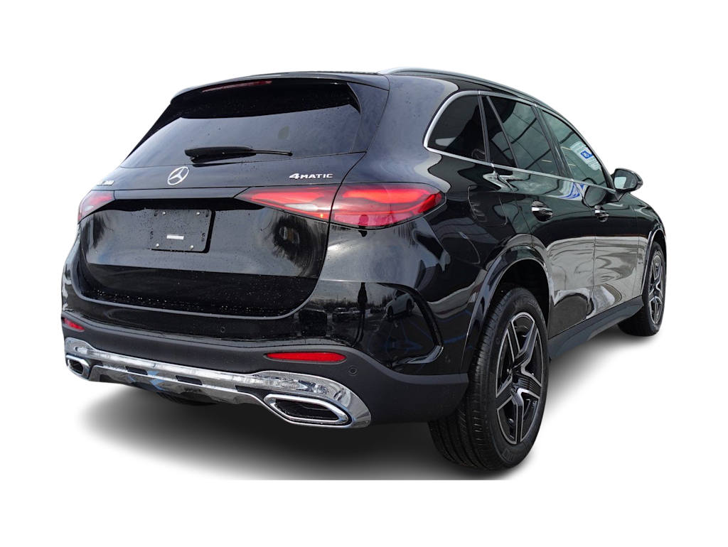 Thumbnail: 2026 Mercedes-Benz GLC - 23