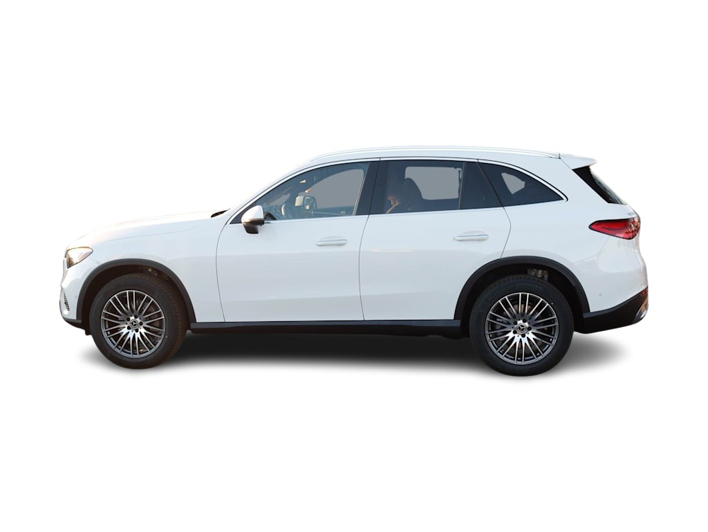 Thumbnail: 2026 Mercedes-Benz GLC - 3