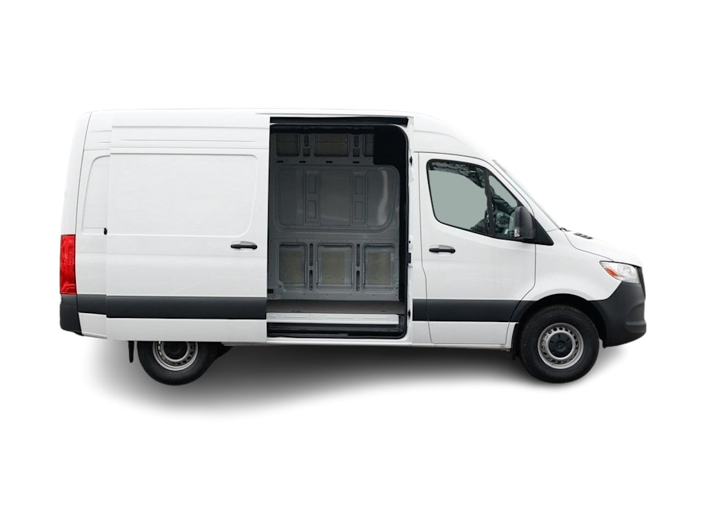 Thumbnail: 2025 Mercedes-Benz Sprinter - 18