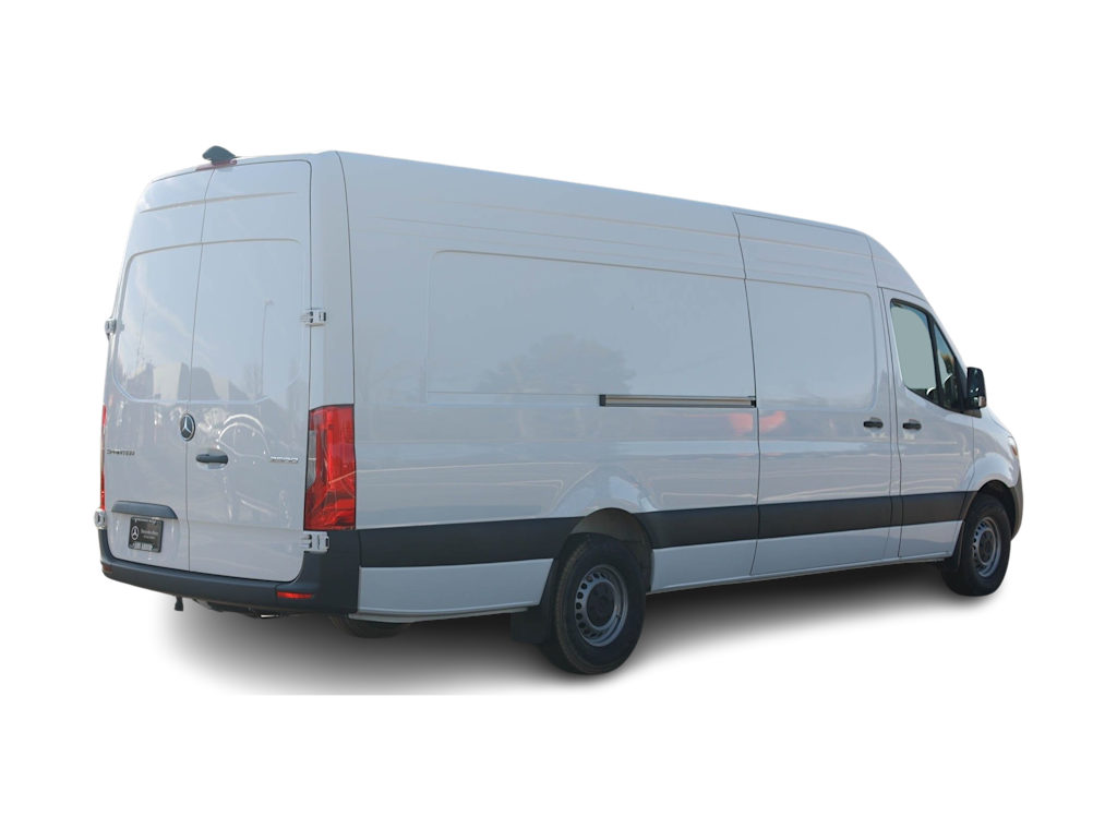 Thumbnail: 2025 Mercedes-Benz Sprinter - 17