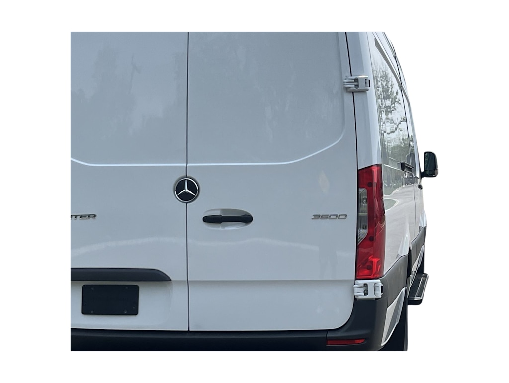 Thumbnail: 2024 Mercedes-Benz Sprinter - 28