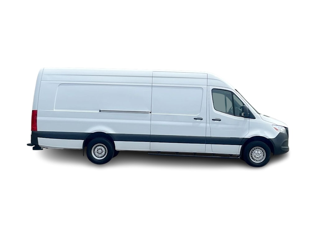 Thumbnail: 2024 Mercedes-Benz Sprinter - 23