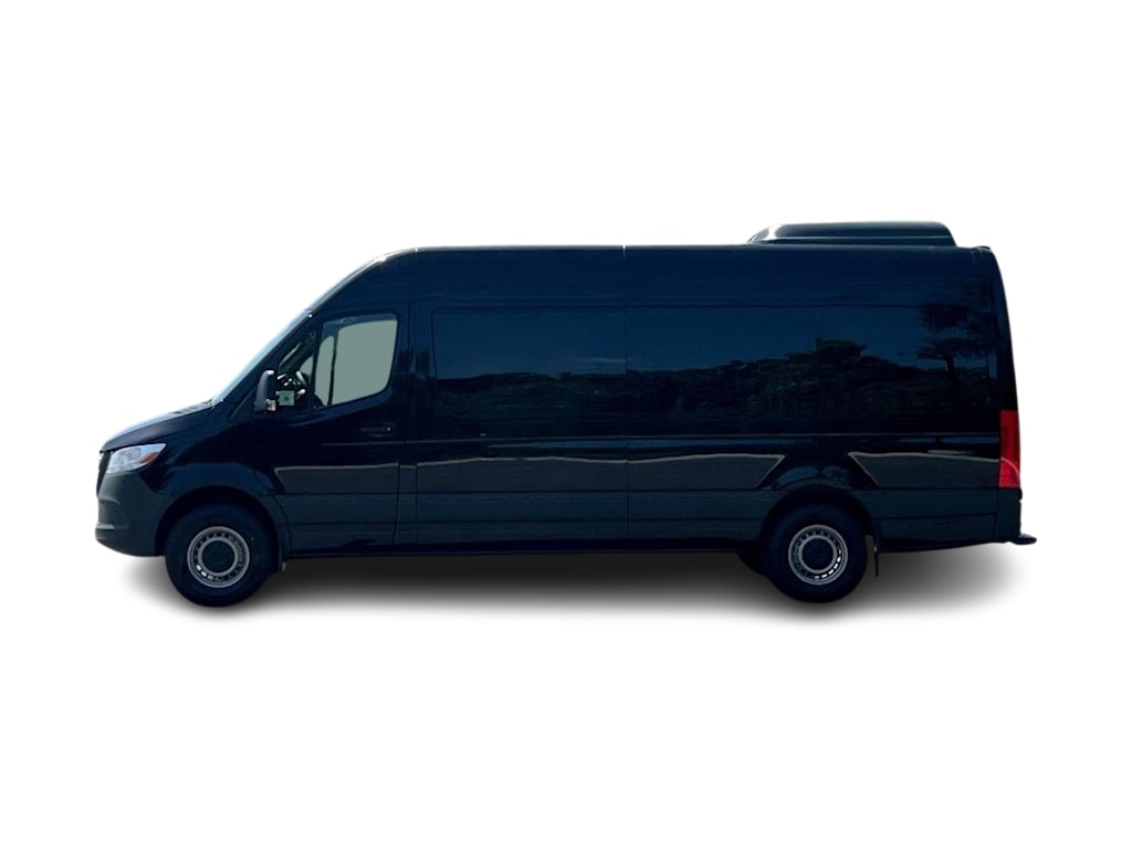 Thumbnail: 2026 Mercedes-Benz Sprinter - 3