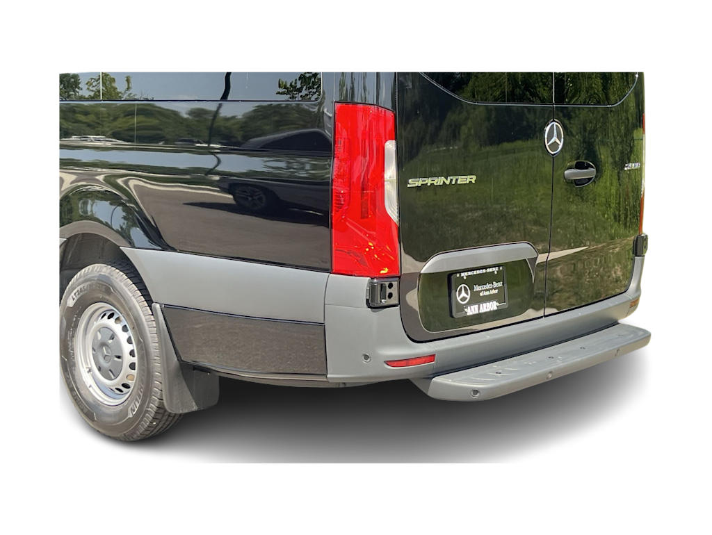 Thumbnail: 2026 Mercedes-Benz Sprinter - 42