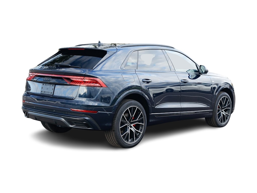 Thumbnail: 2023 Audi Q8 - 20