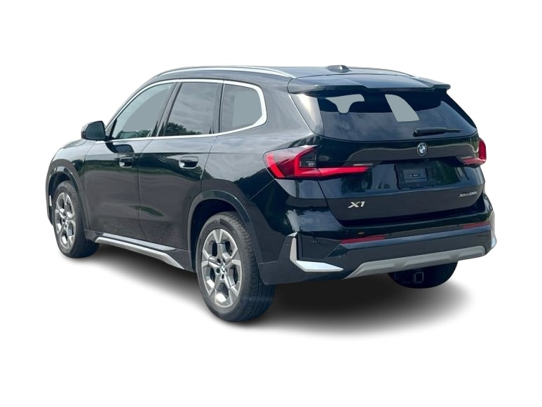 Thumbnail: 2026 BMW X1 - 4