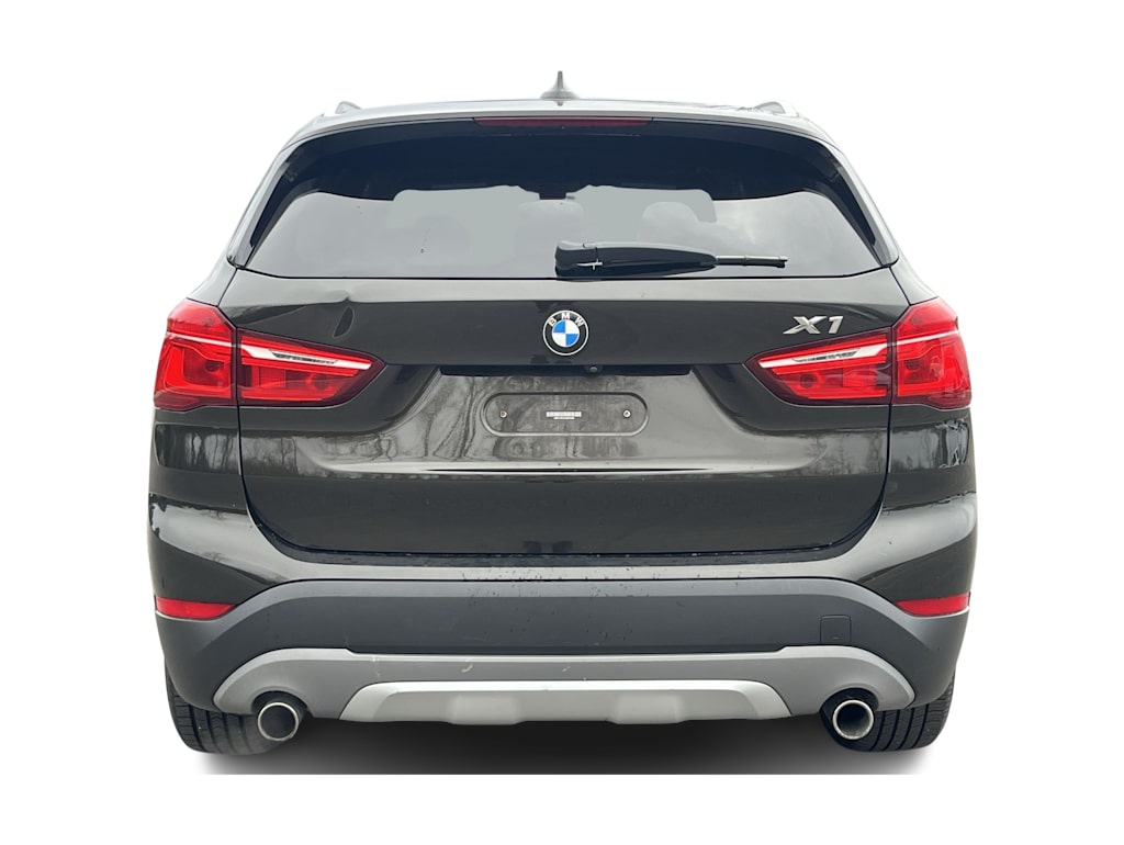 Thumbnail: 2018 BMW X1 - 28