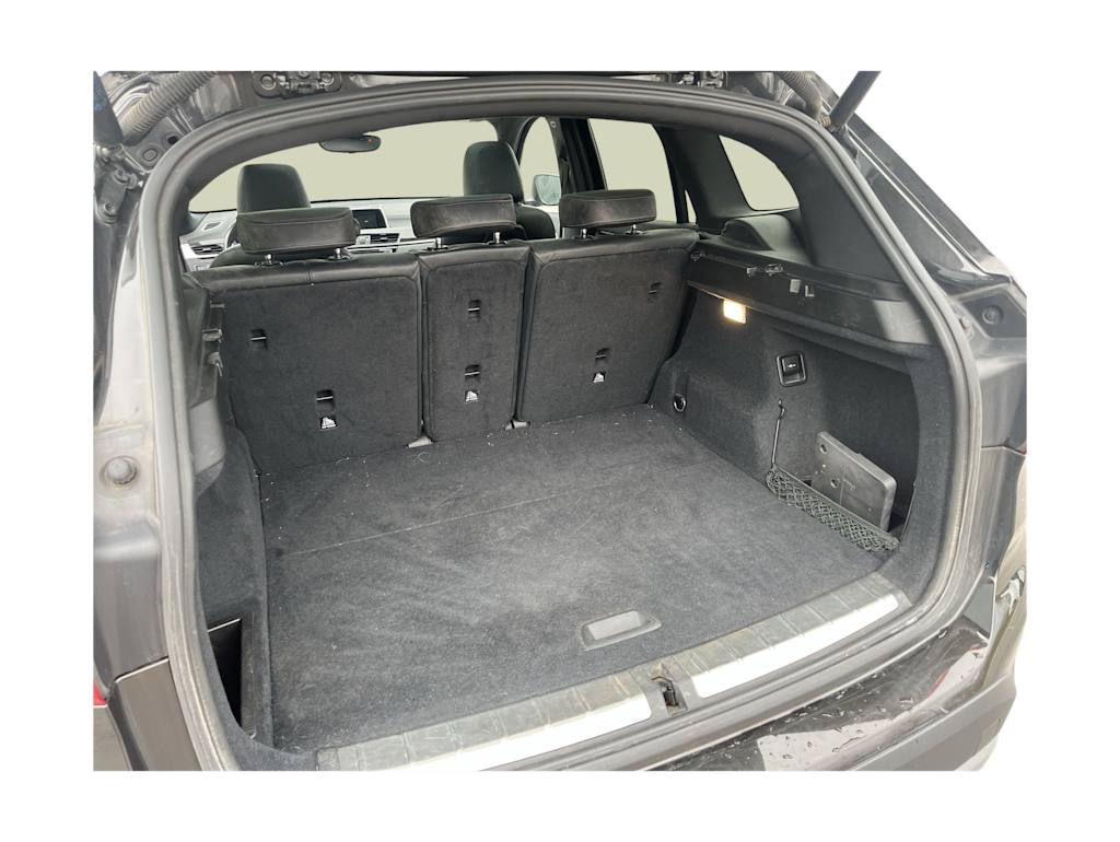 Thumbnail: 2018 BMW X1 - 18