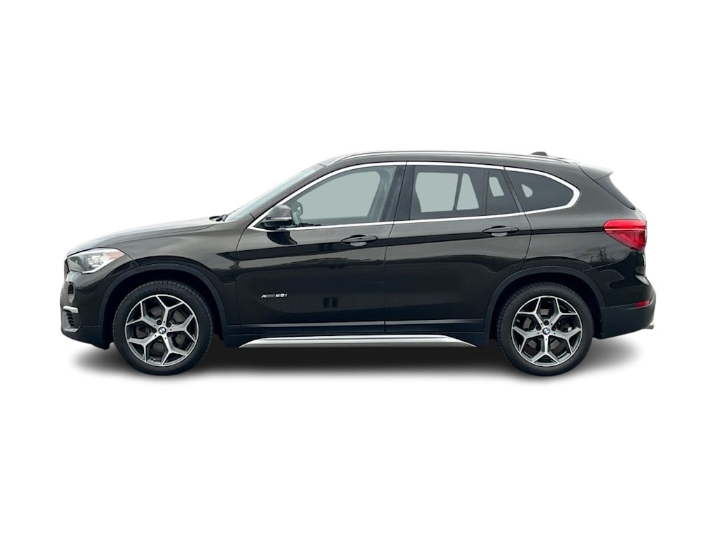 Thumbnail: 2018 BMW X1 - 3