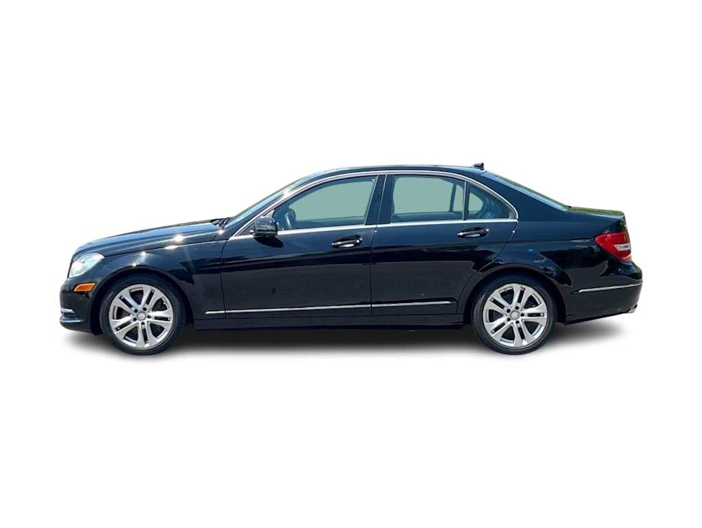 Thumbnail: 2013 Mercedes-Benz C-Class - 3