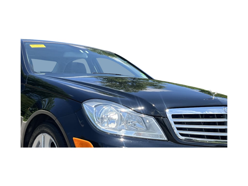 Thumbnail: 2013 Mercedes-Benz C-Class - 28