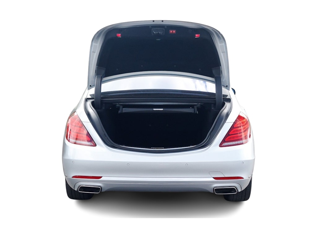 Thumbnail: 2017 Mercedes-Benz S-Class - 15