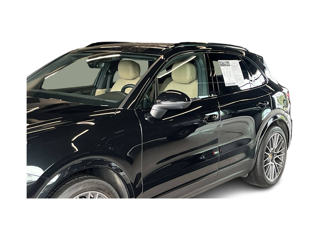 Thumbnail: 2023 Porsche Cayenne - 27