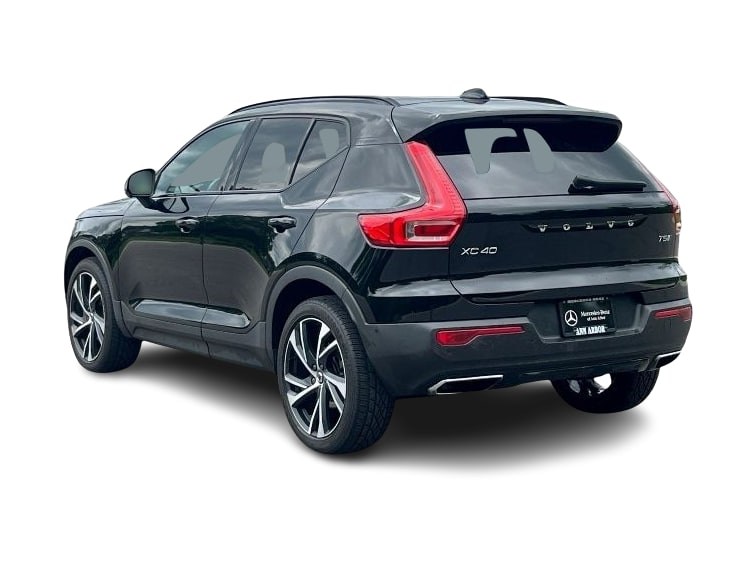 Thumbnail: 2019 Volvo XC40 - 4